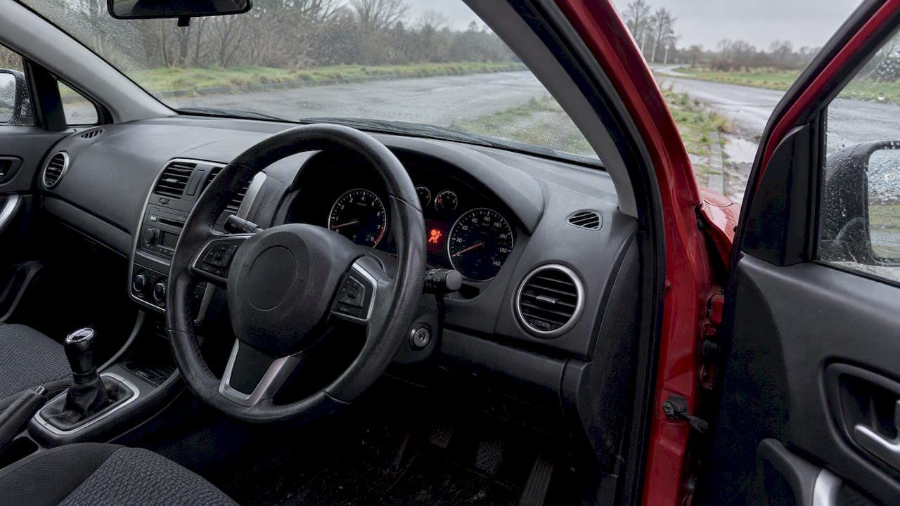 Driving With the Airbag Light On? UK MOT Risk and Postal Reset